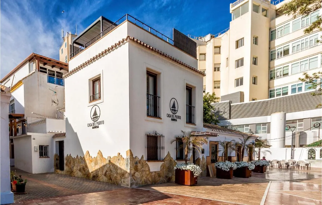 Gorgeous Home In Marbella With Kitchen