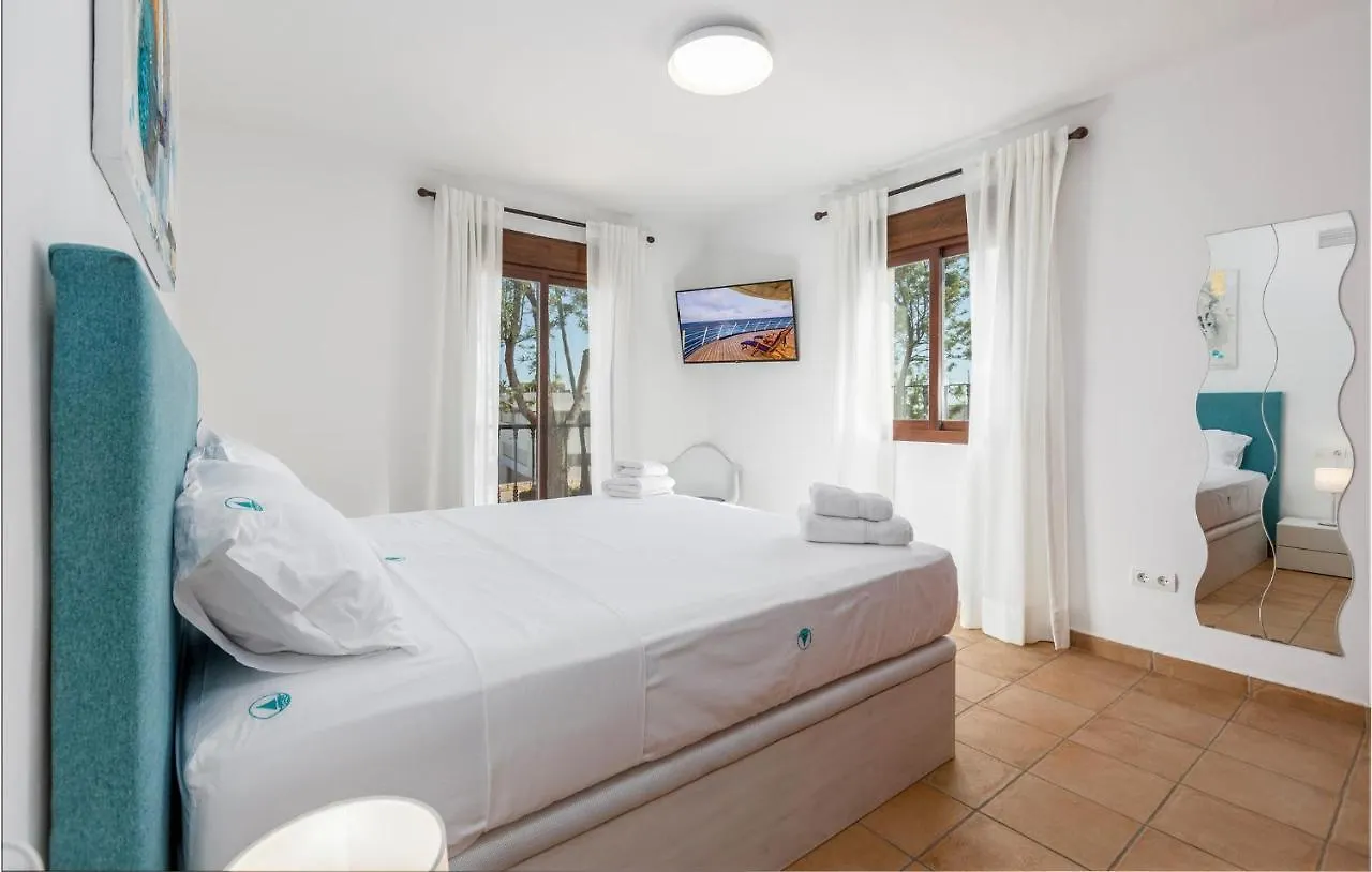 Holiday home Gorgeous Home In Marbella With Kitchen